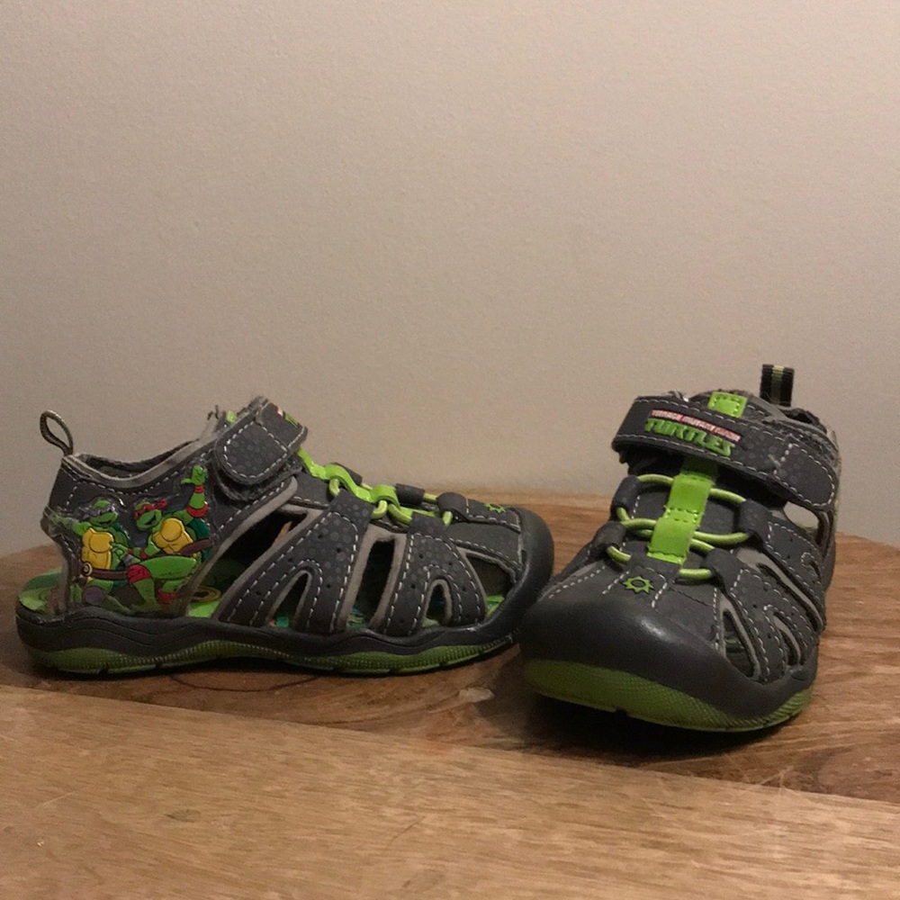 Teenage mutant ninja turtles sandals